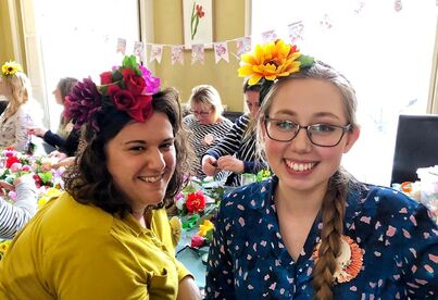 Craft Hen Parties with Crafts and Giggles